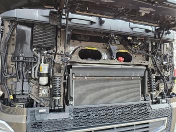 FH 500 6x2-4 / LIFT STEERING AXLE / HYDRAULIC /